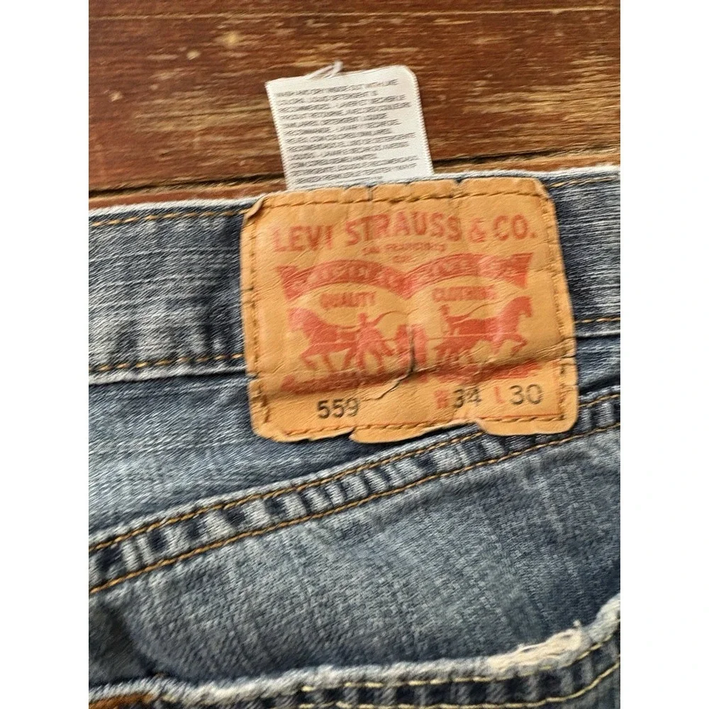 Levis levi 559